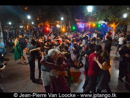 Milonga Placita del pañuelo Blanco